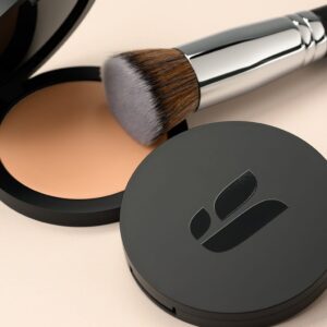 Fond de teint crème Younique Touch pour un teint uniforme