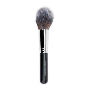 Buy YOUNIQUE loose powder brush : Premium beauty product selected by Émilie